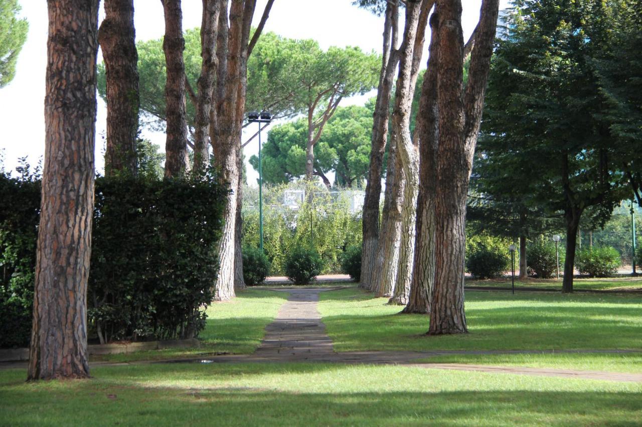 Serafico Guesthouse Rome Exterior photo